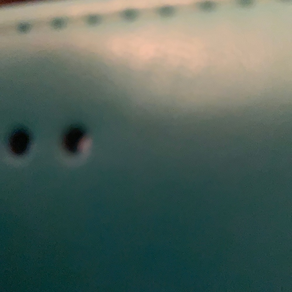 Meet your Posher, Leigh